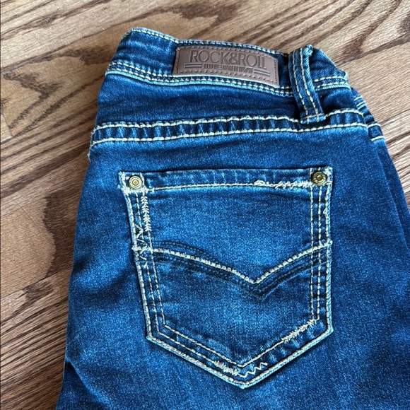 Rock & Roll Cowgirl Blue Jeans size 26x32 - Picture 2 of 5